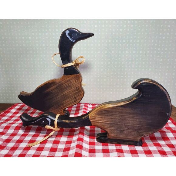 Vtg Country Charm Wooden DUCKS Cottage Core Shelf Sitter HANDMADE Stained SIGNED - Picture 15 of 16